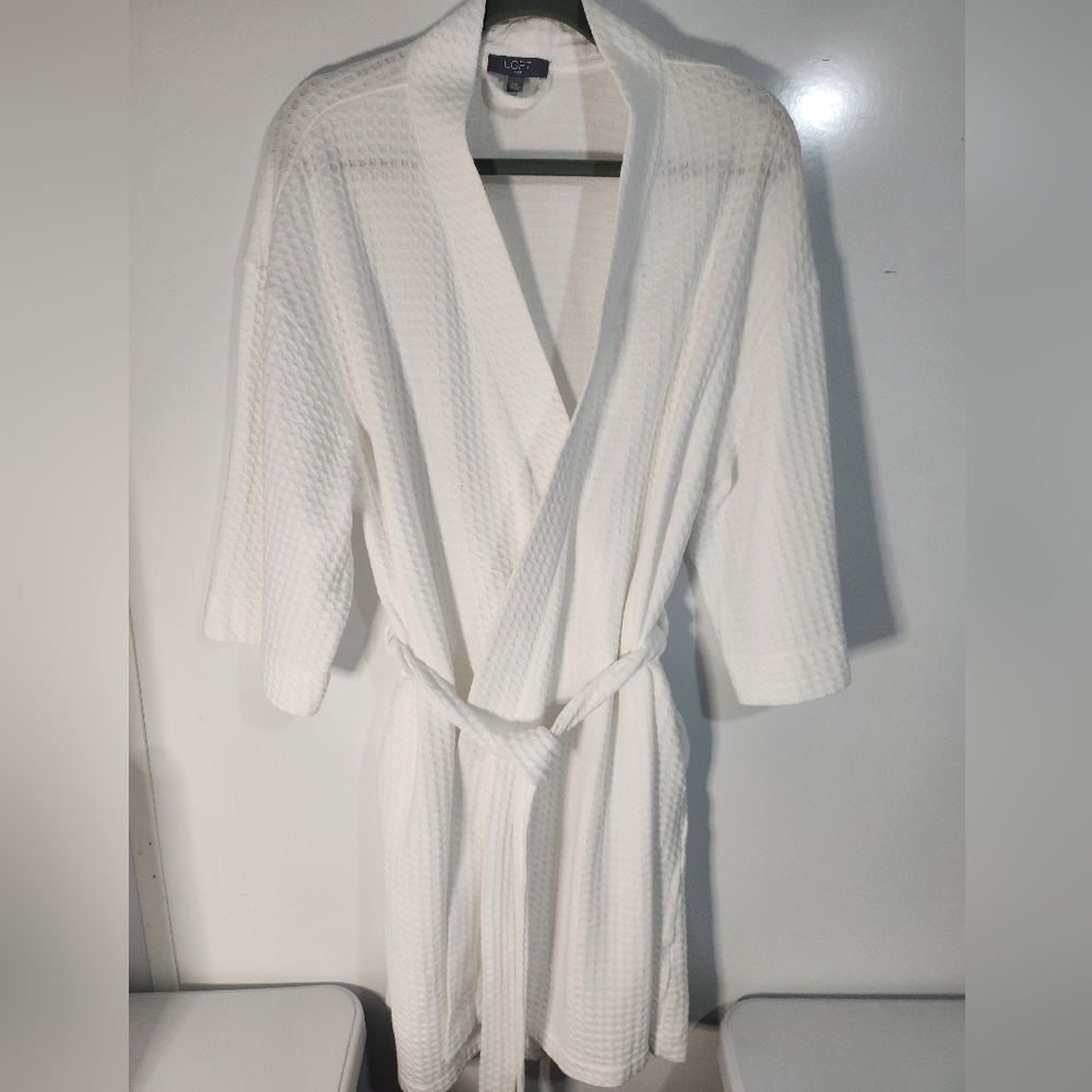 Ann Taylor White Waffle Knit Robe, Size XXL